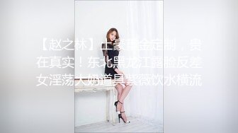 大学女厕全景偷拍多位漂亮学妹的各种美鲍鱼 短发眼镜